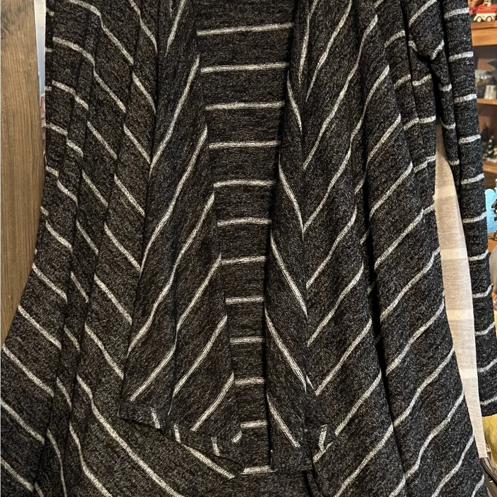 American Eagle Outfitters Black and White Striped Open Cardigan
